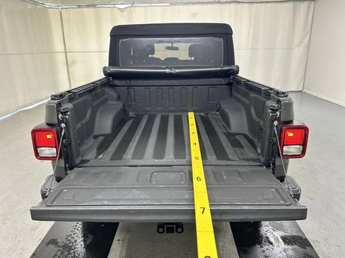 Used 2021 Jeep Gladiator Sport AWD/4WD image 21
