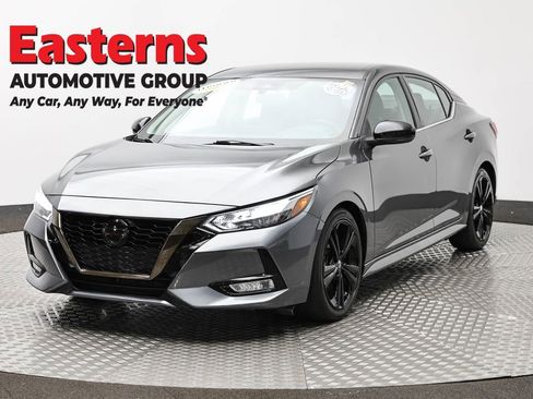 Used 2021 Nissan Sentra SR image 1