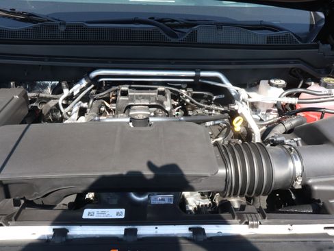 New 2026 GMC Canyon AT4 w/ AT4 Premium Package image 18