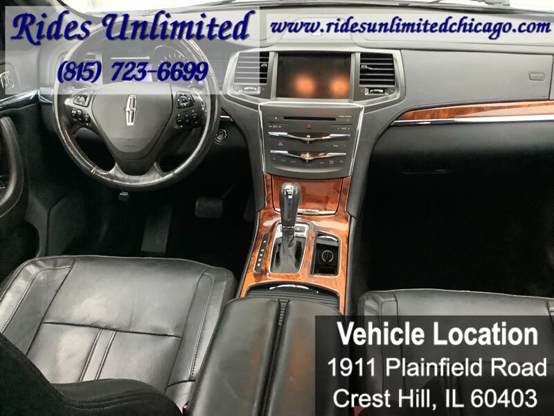 Used 2013 Lincoln MKS FWD image 40