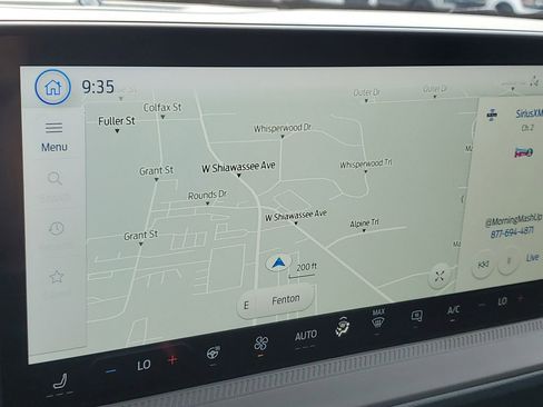 New 2025 Ford Maverick Lariat w/ Black Appearance Package image 18