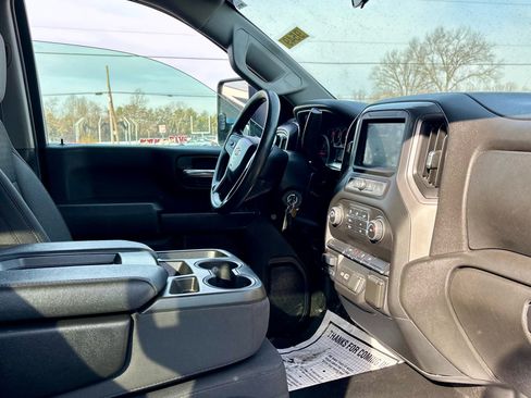 Used 2022 Chevrolet Silverado 2500 W/T w/ WT Convenience Package image 10