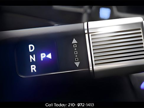 Certified 2024 Hyundai Santa Fe Limited image 21