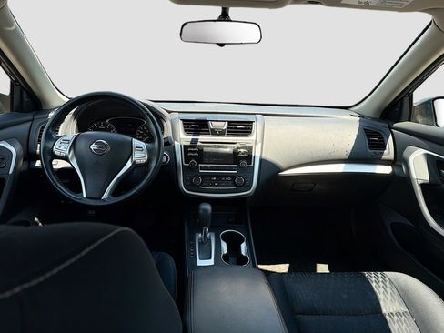 Used 2017 Nissan Altima 2.5 SV FWD image 23