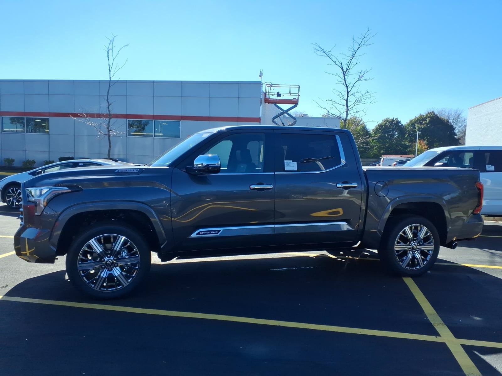 New 2026 Toyota Tundra Capstone AWD/4WD image 4