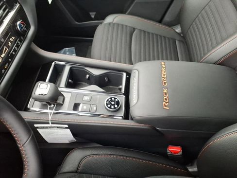 New 2025 Nissan Pathfinder Rock Creek image 15