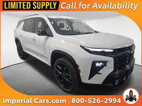 Used 2024 Chevrolet Traverse RS AWD/4WD image 1