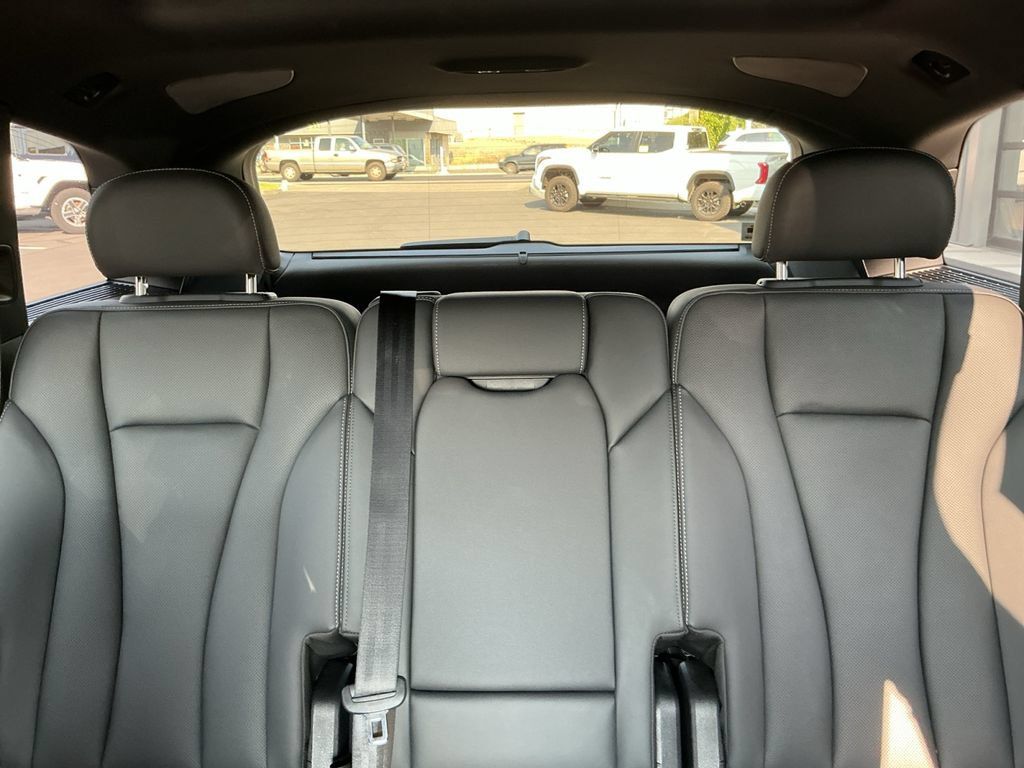 Used 2026 Audi Q7 3.0T Premium Plus w/ Premium Plus Package AWD/4WD image 22