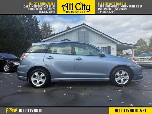 Used 2008 Toyota Matrix XR image 4