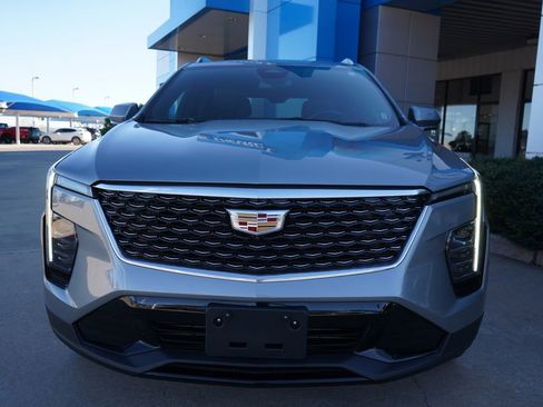 Used 2025 Cadillac XT4 Premium Luxury AWD/4WD image 3