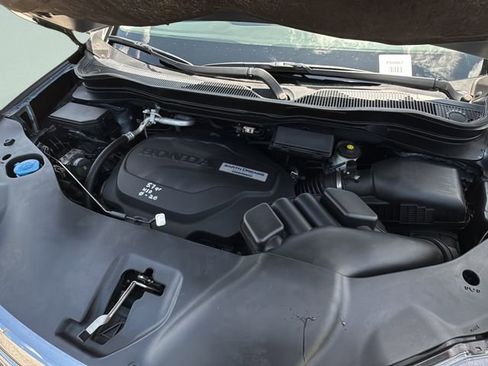Used 2017 Honda Pilot EX image 33