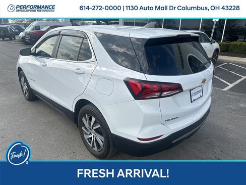 Used 2024 Chevrolet Equinox LT w/ LPO, Floor Liner Package image 6