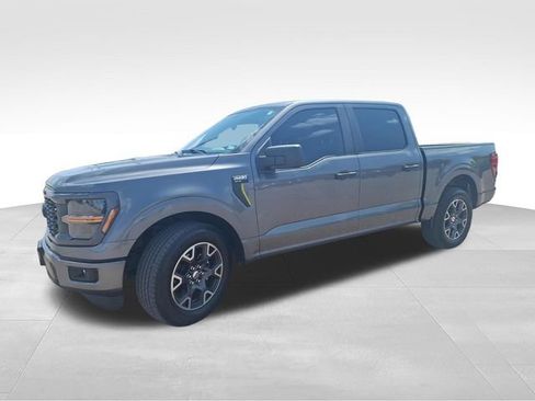 Used 2024 Ford F150 STX RWD image 3