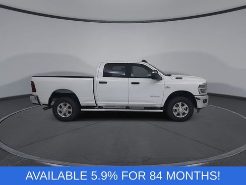 New 2026 RAM 2500 Big Horn AWD/4WD image 17