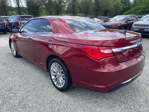 Used 2013 Chrysler 200 Limited FWD image 7
