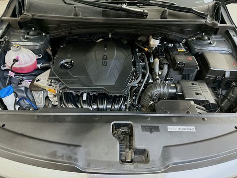 Used 2025 Kia Sportage LX image 33