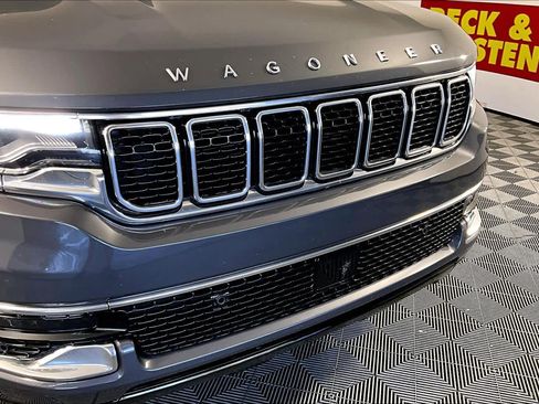 Used 2023 Jeep Wagoneer 2WD image 26