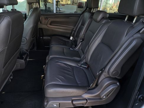 Used 2019 Honda Odyssey EX-L image 11
