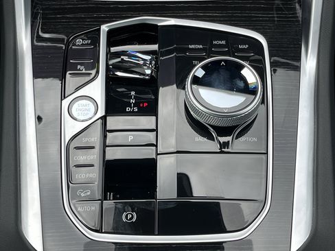 Used 2025 BMW X6 M60i image 7