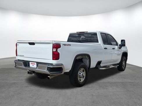 Used 2020 Chevrolet Silverado 2500 W/T w/ WT Convenience Package image 3