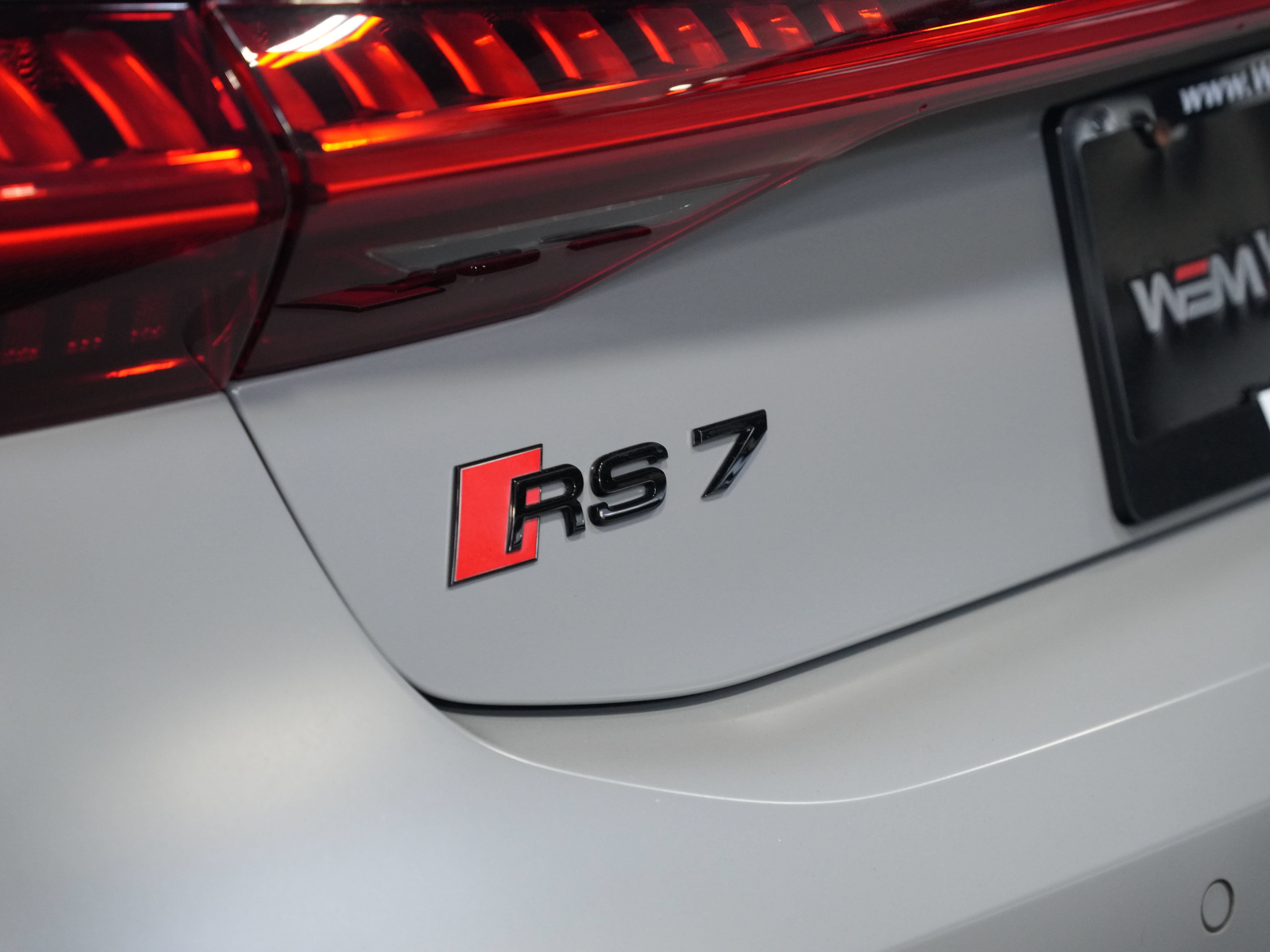 Used 2021 Audi RS 7 Sportback AWD/4WD image 19
