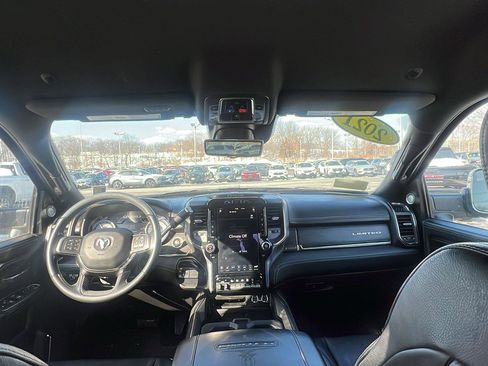 Used 2021 RAM 2500 Limited image 25