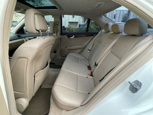 Used 2010 Mercedes-Benz C 300 Sedan image 22