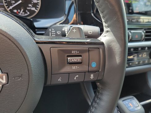 Certified 2023 Nissan Pathfinder SL w/ Lighting Package (N92) FWD image 24