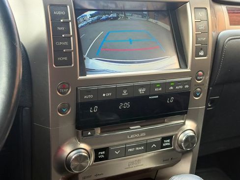 Used 2015 Lexus GX 460 Luxury AWD/4WD image 22