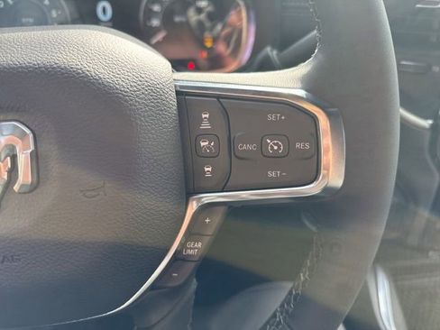 New 2026 RAM 2500 Laramie AWD/4WD image 14