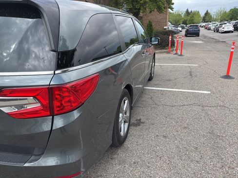 Used 2018 Honda Odyssey EX-L image 12