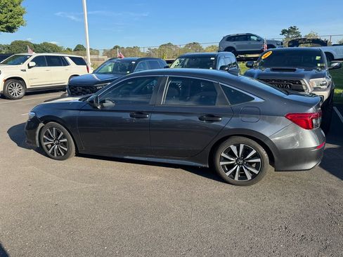 Used 2023 Honda Civic EX image 6