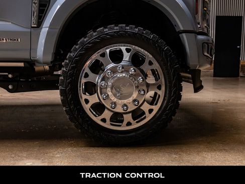 Used 2026 Ford F450 Platinum w/ Platinum Plus Package image 12