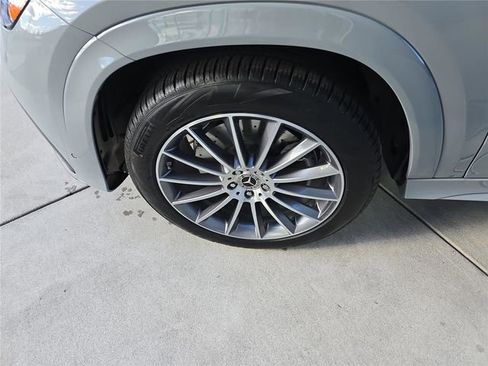New 2026 Mercedes-Benz GLE 450 4MATIC image 11