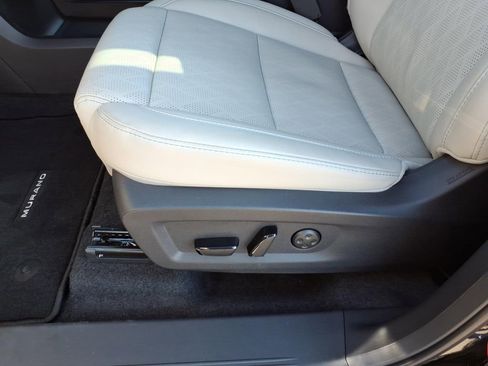 Used 2026 Nissan Murano Platinum AWD/4WD image 5
