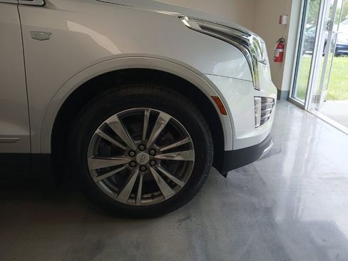 Used 2020 Cadillac XT5 Premium Luxury AWD/4WD image 7