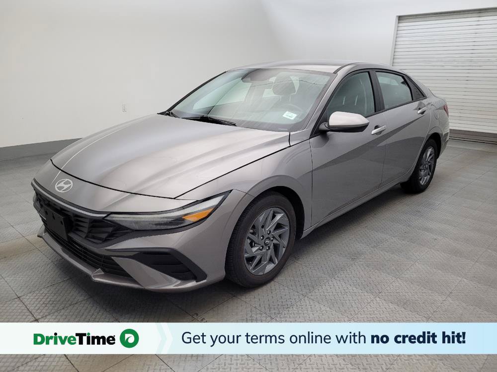 Used 2024 Hyundai Elantra SEL FWD image 1