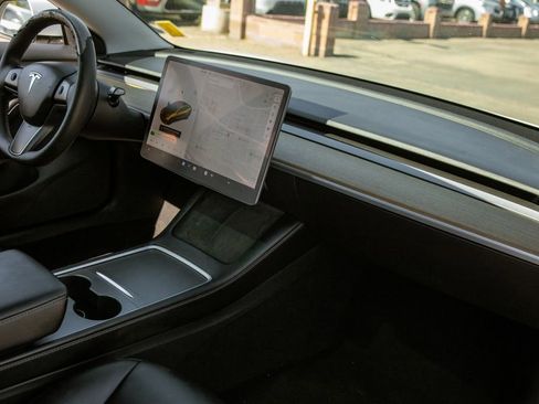 Used 2021 Tesla Model 3 Long Range AWD/4WD image 10