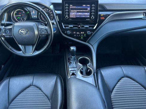 Used 2023 Toyota Camry SE w/ Convenience Package image 15