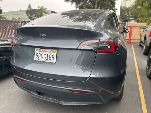 Used 2024 Tesla Model Y Long Range image 3