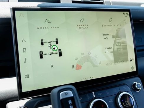 New 2026 Land Rover Defender 110 S AWD/4WD image 40