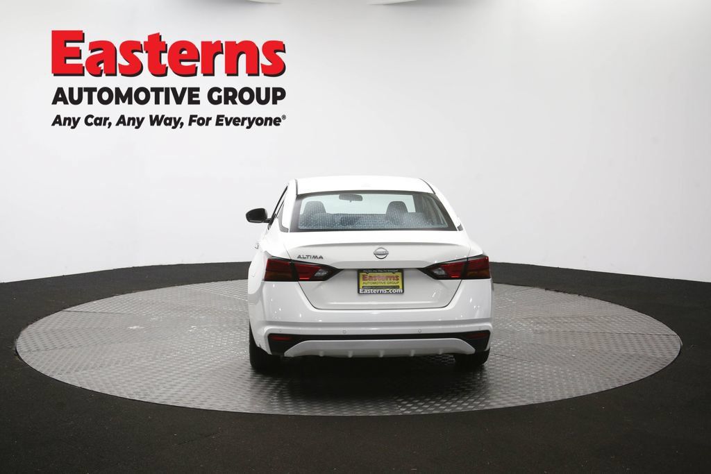 Used 2025 Nissan Altima 2.5 SV FWD image 34