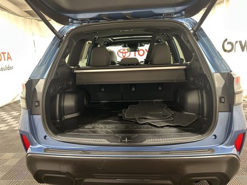 Used 2025 Subaru Forester Premium w/ Convenience Package #1 image 17