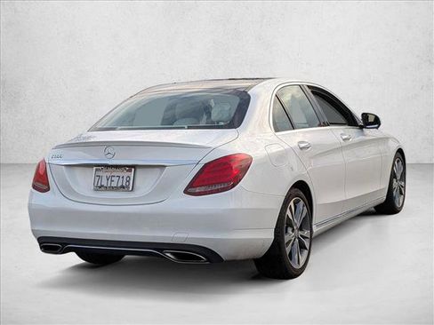 Used 2015 Mercedes-Benz C 300 Sedan image 5