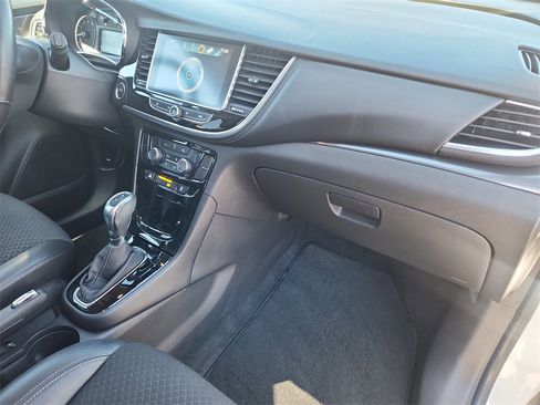 Used 2019 Buick Encore Preferred image 11