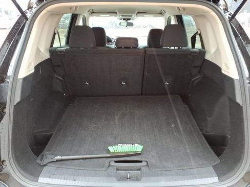 Used 2024 Nissan Rogue S image 28