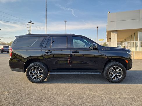 Used 2023 Chevrolet Tahoe Z71 w/ Luxury Package image 6
