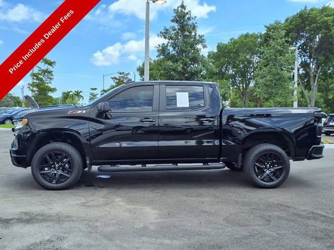 Used 2025 Chevrolet Silverado 1500 LT Trail Boss w/ Convenience Package II AWD/4WD image 5