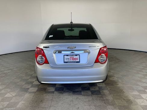 Used 2015 Chevrolet Sonic LT image 15