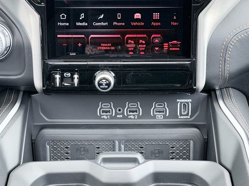New 2026 RAM 1500 Tungsten AWD/4WD image 20